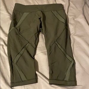 Lululemon Capris